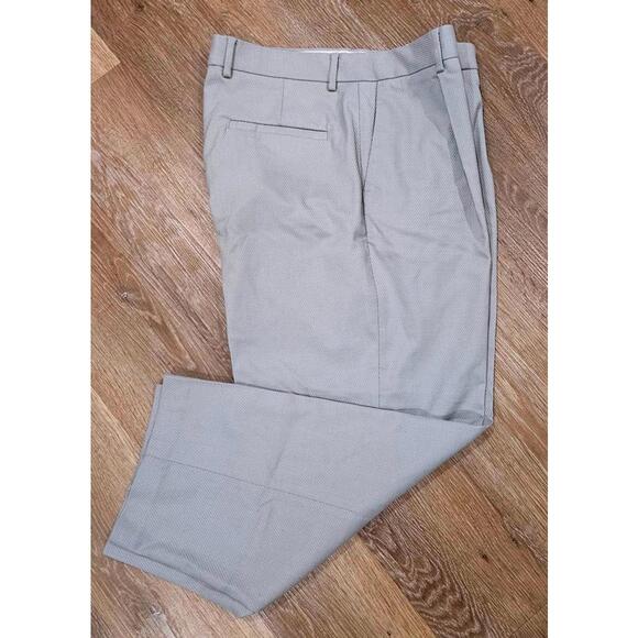 Topman Other - Nordstroms TopMan Men's Gray Pleat Front Chino Pants W34 L32